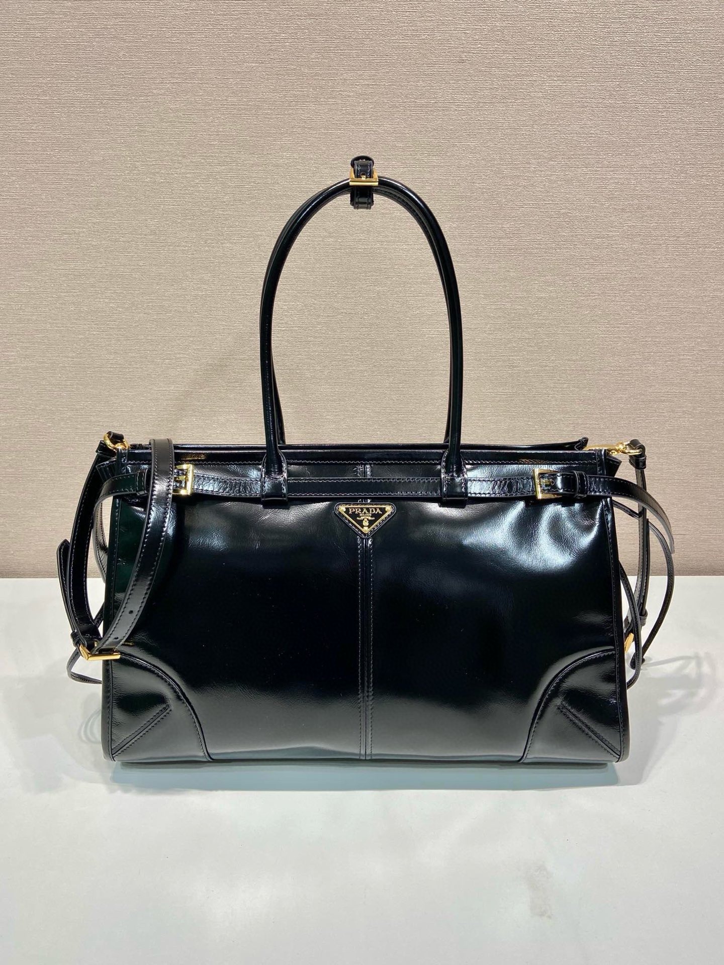Prada 1BA433 Large Black Leather Handbag/Shoulder Bag with Detachable Strap 1 i1751346502444 3816 0 0