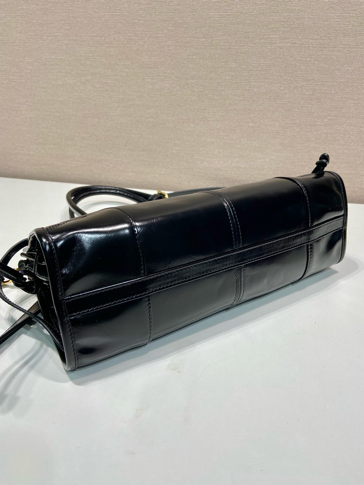 Prada 1BA426 Small Handbag in Black Leather with Detachable Strap 7 i1751349999530 4750 0 5