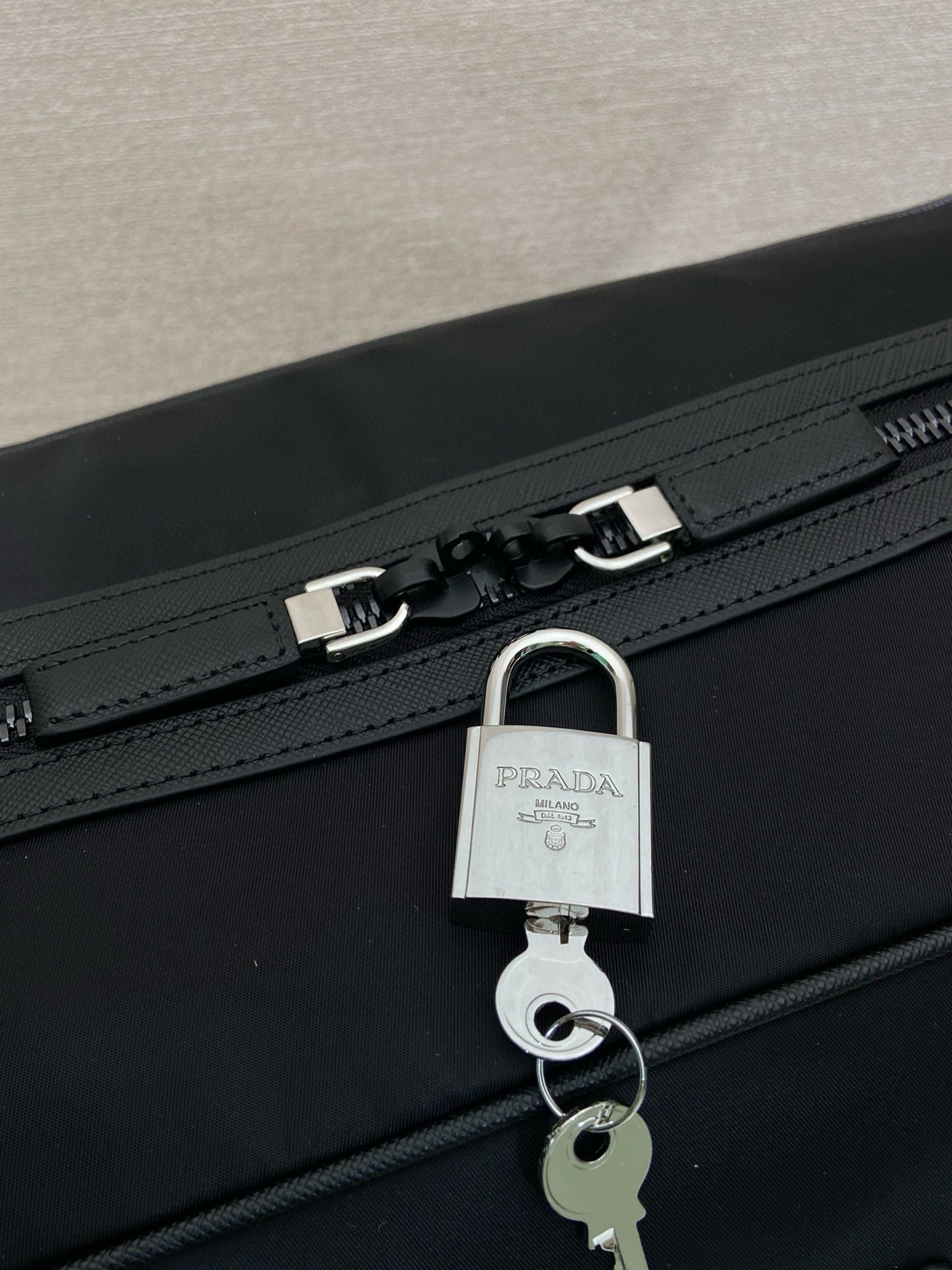 Prada Re-Nylon Duffle Bag with Saffiano Leather Trim - Travel in Style 8 i1751508674502 111 0 6