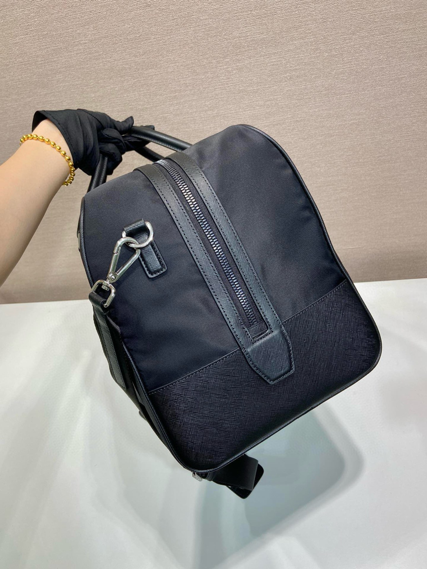 Prada Re-Nylon Duffle Bag with Saffiano Leather Trim - Travel in Style 5 i1751508674524 1180 0 3