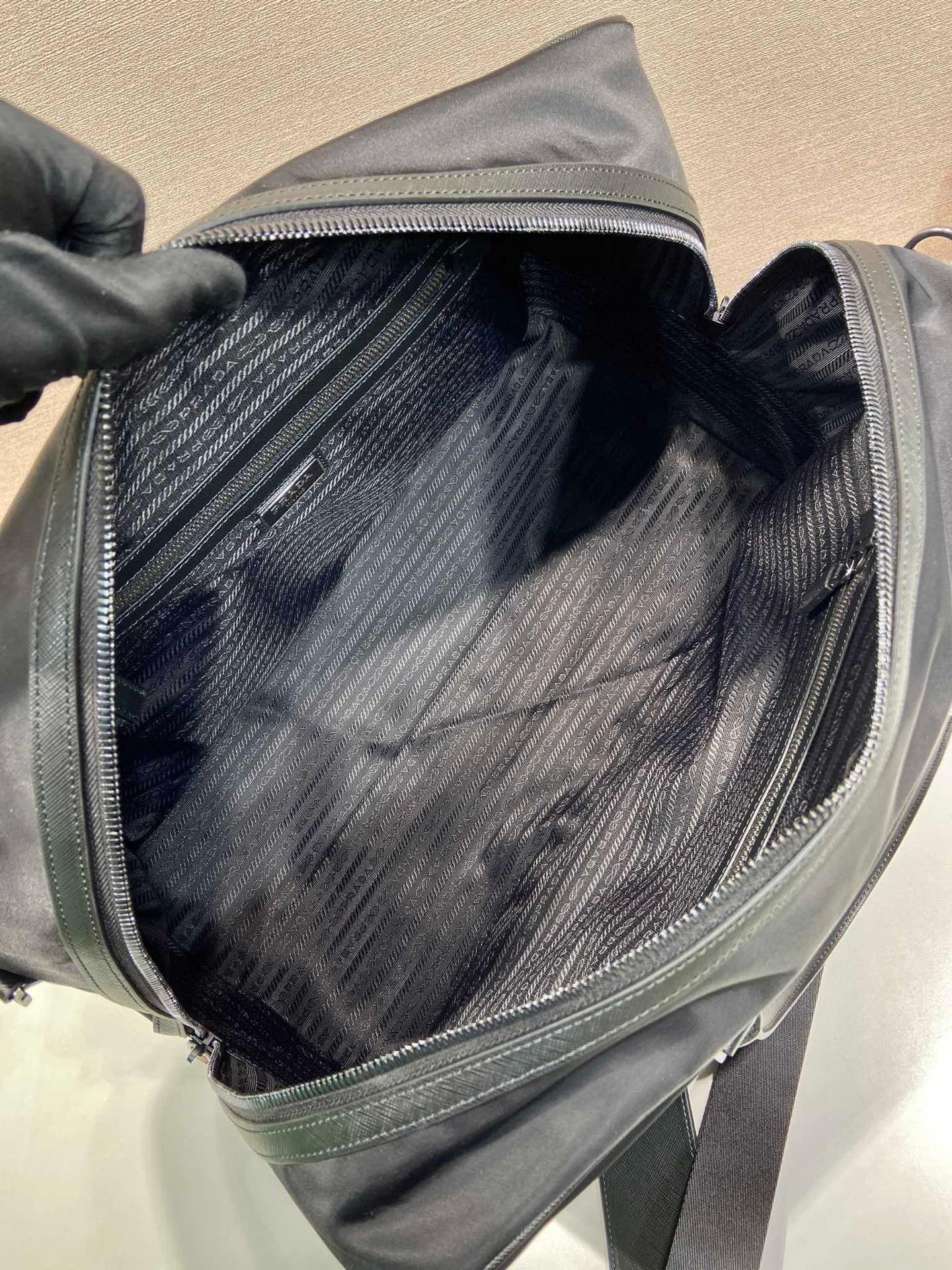 Prada Re-Nylon Duffle Bag with Saffiano Leather Trim - Travel in Style 9 i1751508674530 8559 0 7