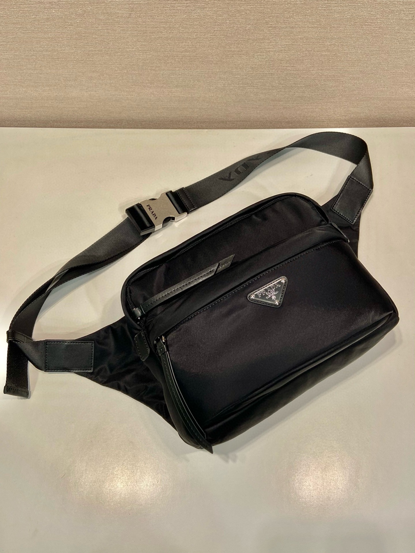 Prada 2VH038B Messenger Bag in Black Nylon with Logo Detail 5 i1752663061121 1106 0 3