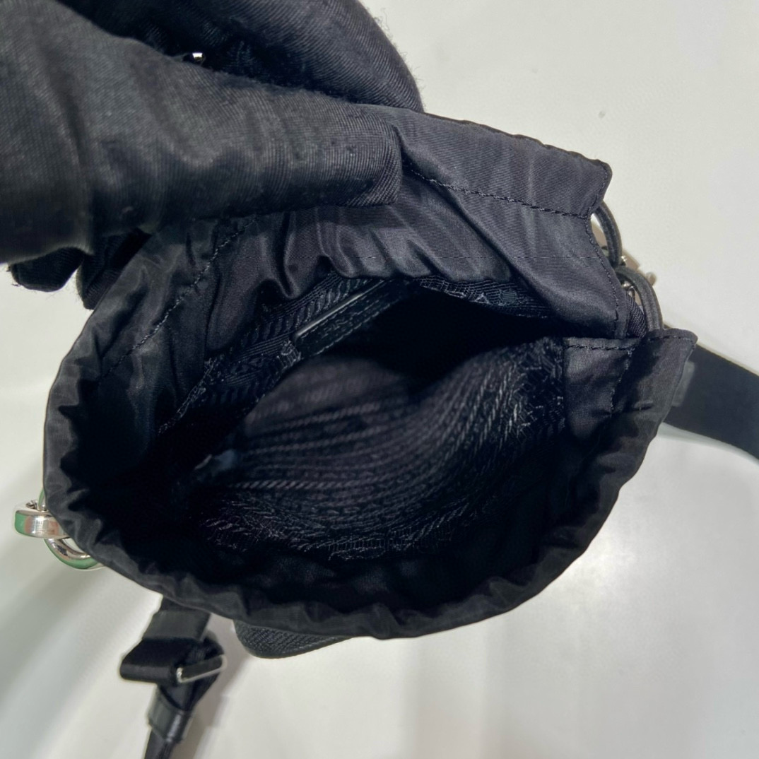 Prada Re-Nylon Phone Case Bag - Black Fabric Crossbody with Adjustable Strap 9 i1752998011087 8940 0 7