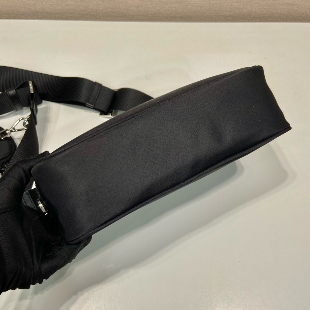 Prada 1BC167 Nylon Shoulder Bag with Detachable Mini Pouch - Unisex Design 7 i1753466296689 7342 0 5