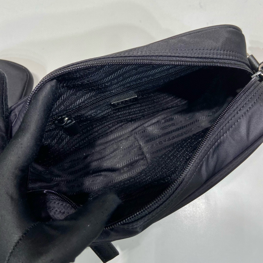Prada 1BC167 Nylon Shoulder Bag with Detachable Mini Pouch - Unisex Design 9 i1753466298008 1426 0 7