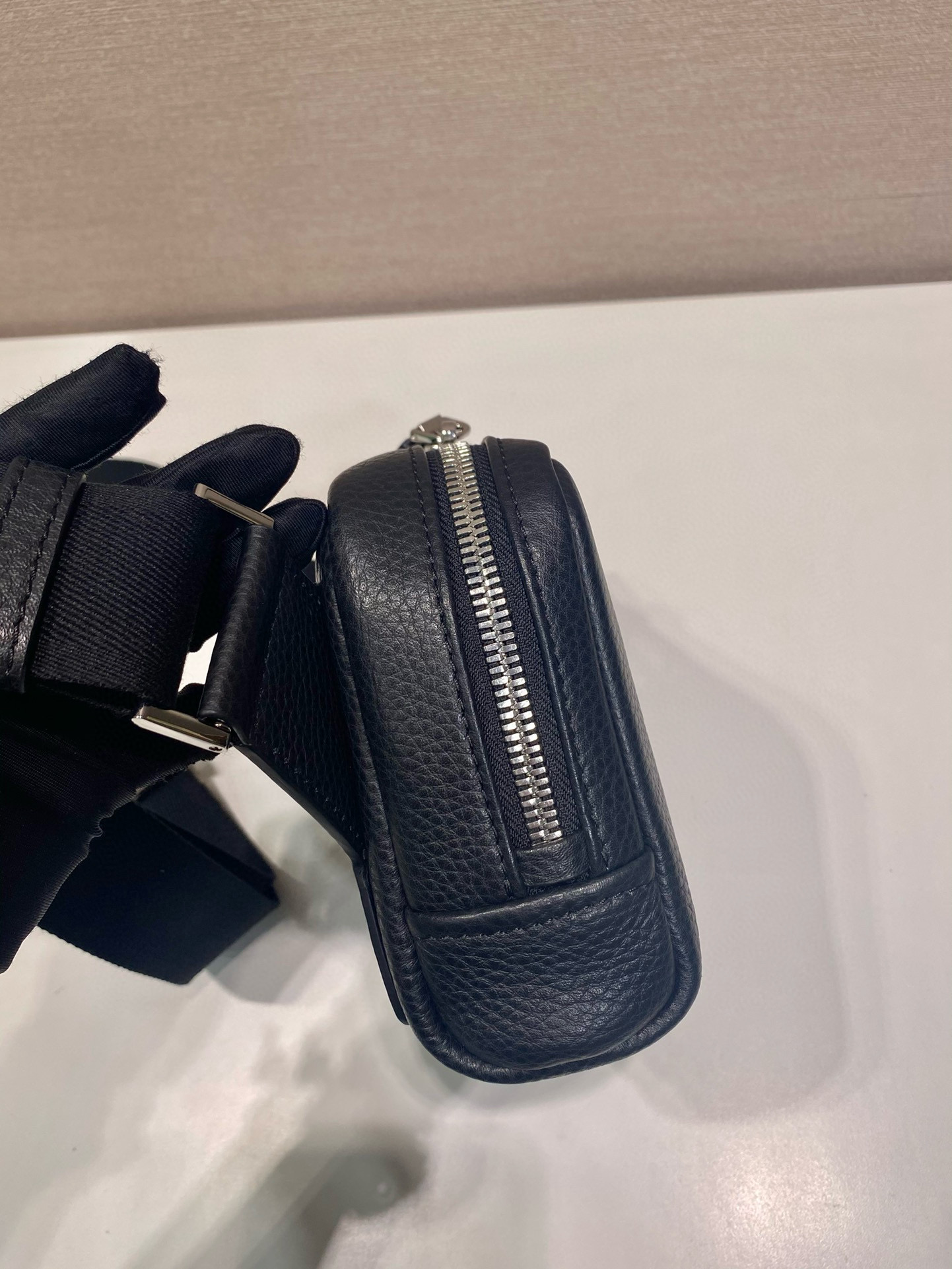 Prada Leather Shoulder Bag, Small Crossbody Bag, Adjustable Strap 7 i1754025135496 5360 0 6