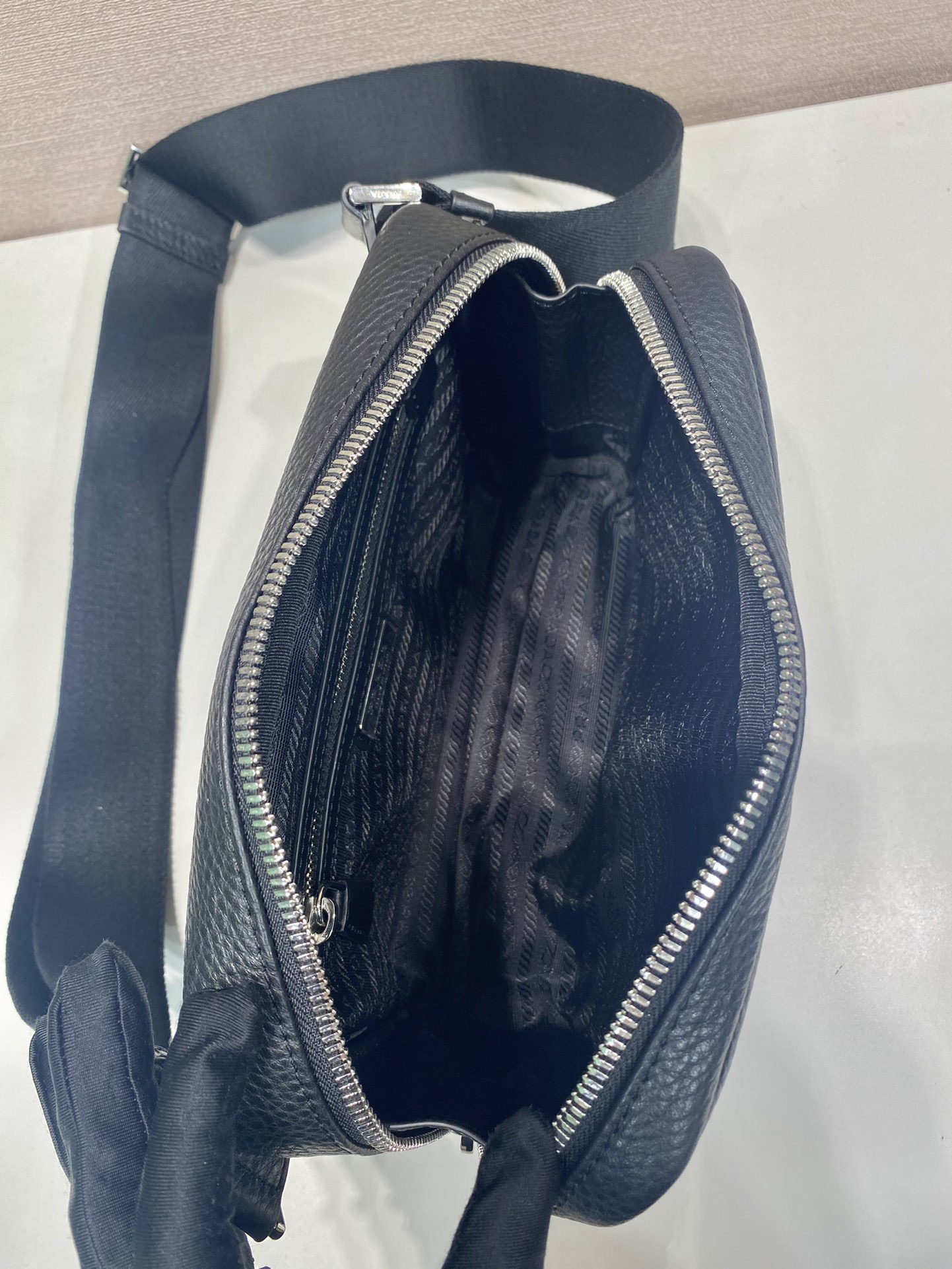 Prada Leather Crossbody Bag - Adjustable Strap, Timeless Design & Spacious 9 i1754554718738 5124 0 7