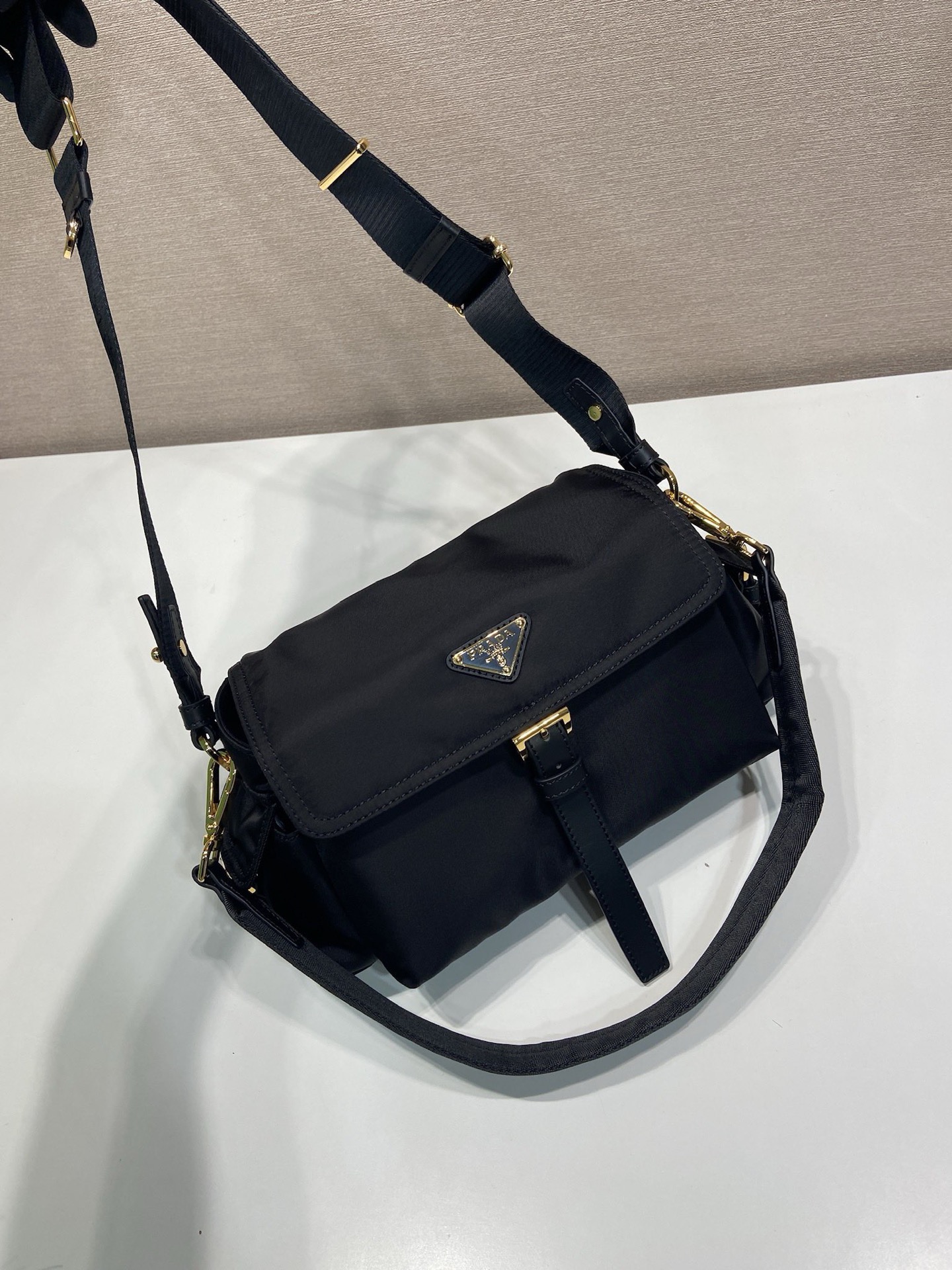 Prada Re-Nylon Small Messenger Bag, 1BD394- Versatile & Timeless Design 3 i1754567817274 1870 0 1