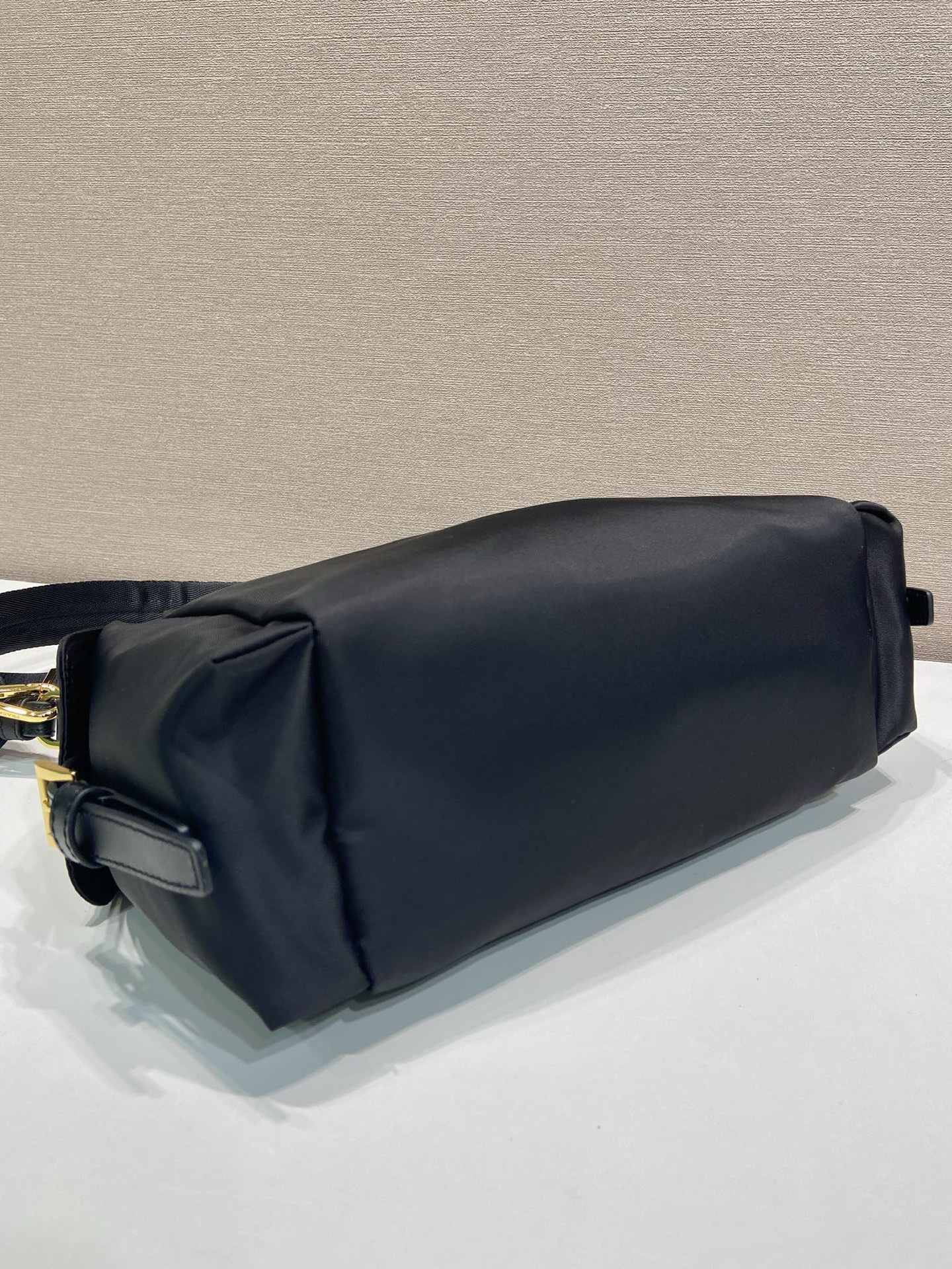Prada Re-Nylon and Leather Shoulder Bag with Adjustable Straps 1BC264 7 i1754639871698 946 0 5
