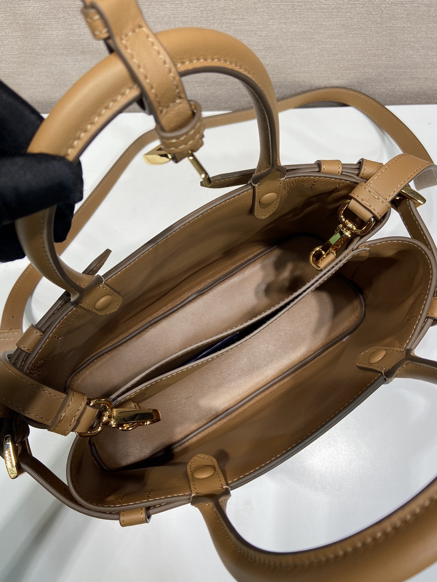Prada 1BA418 Small Leather Handbag with Detachable Shoulder Strap - Camel 8 i1754650762597 1127 0 7
