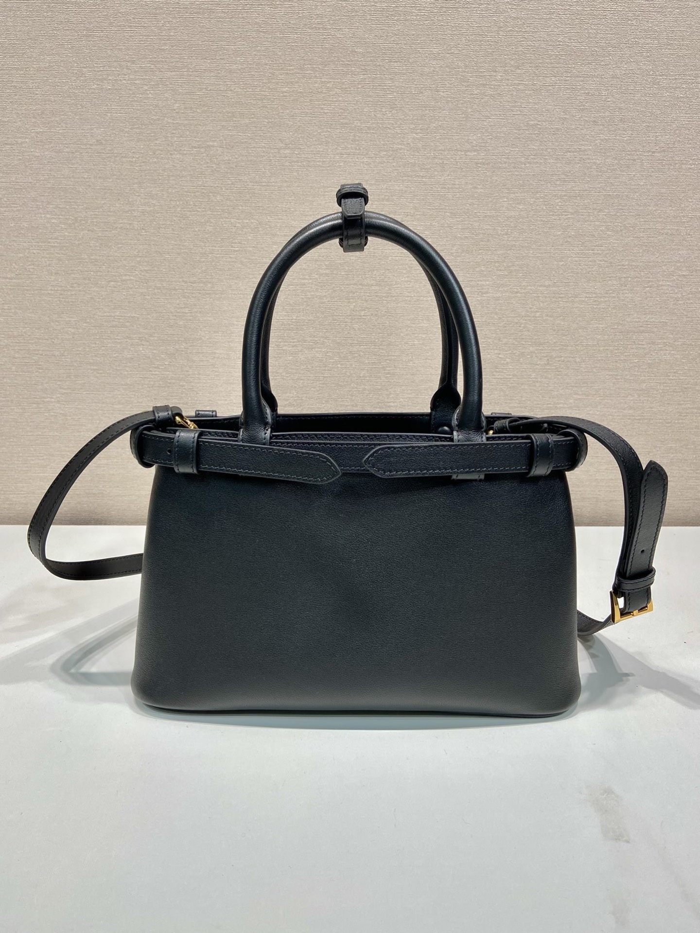 Prada 1BA418 Small Black Leather Handbag, Adjustable Shoulder Strap 4 i1754650824879 2192 0 3