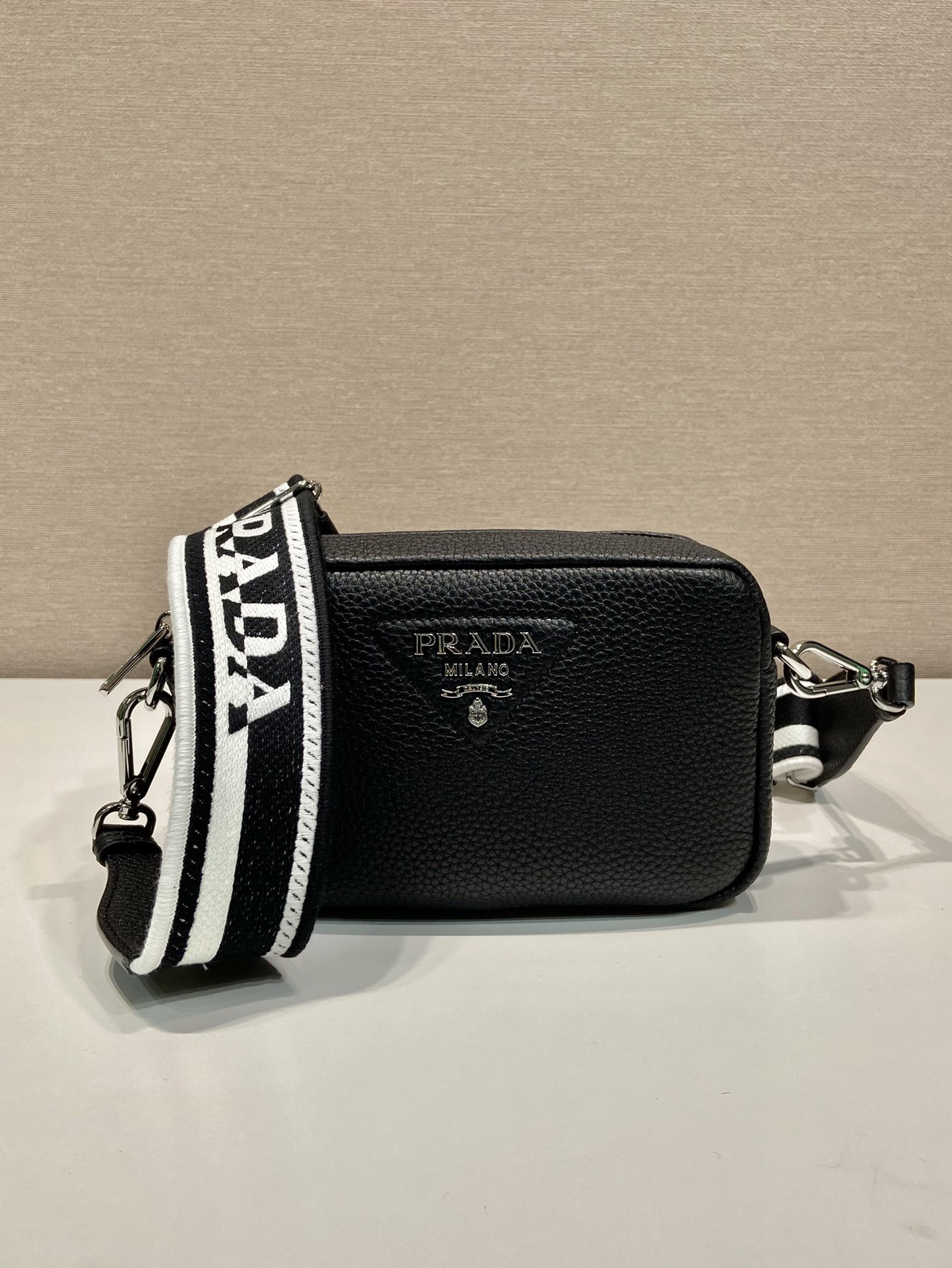 Prada 1BH192 Leather Crossbody Bag with Double Shoulder Straps 2 i1755356913004 3430 0 0