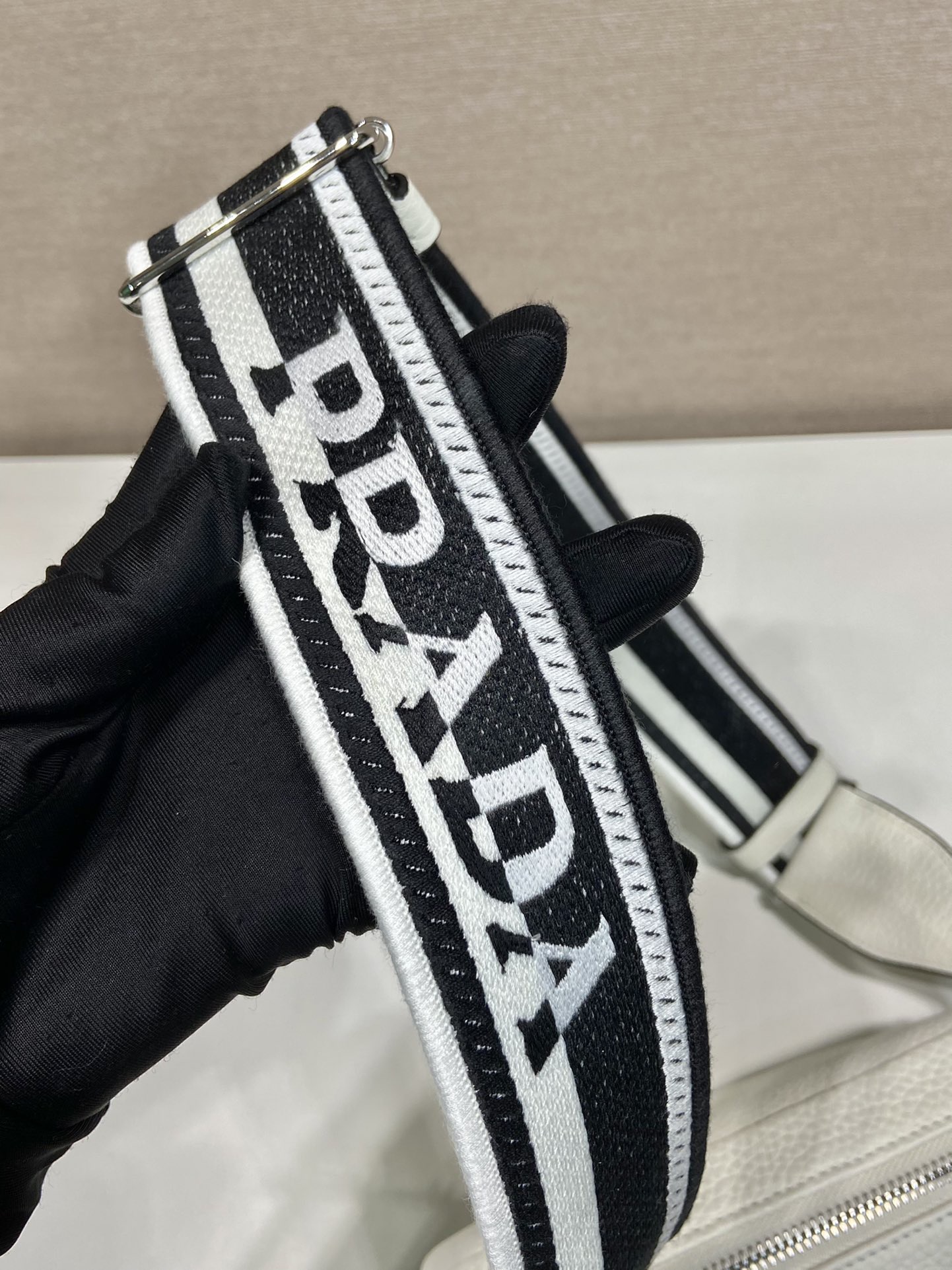 Prada 1BH192 Small Leather Shoulder Bag with Double Strap - White 8 i1755357032112 7369 0 6