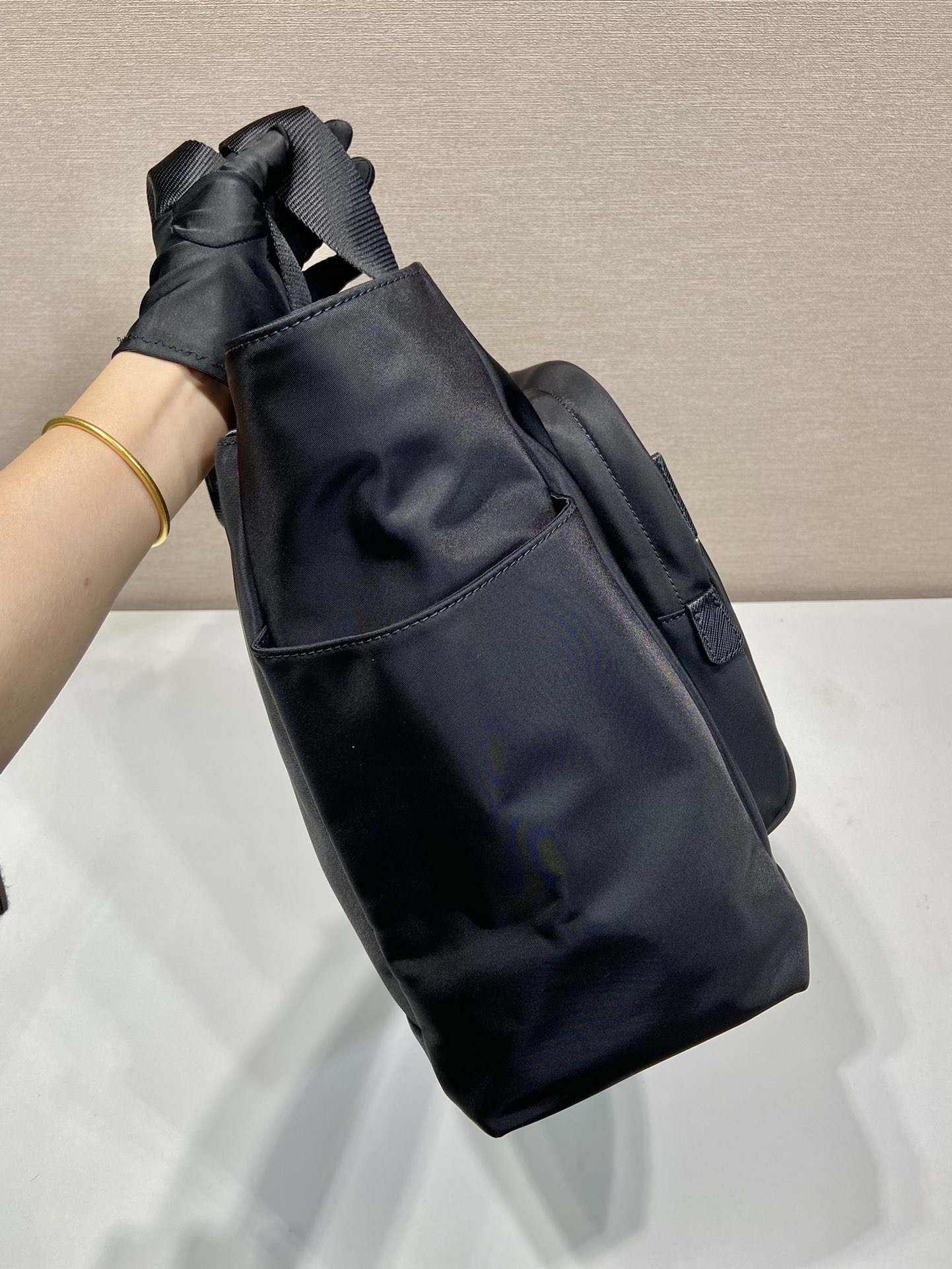 Prada Nylon Tote Bag - Versatile and Stylish Carryall (2VG097) 7 i1755748197702 5621 0 5