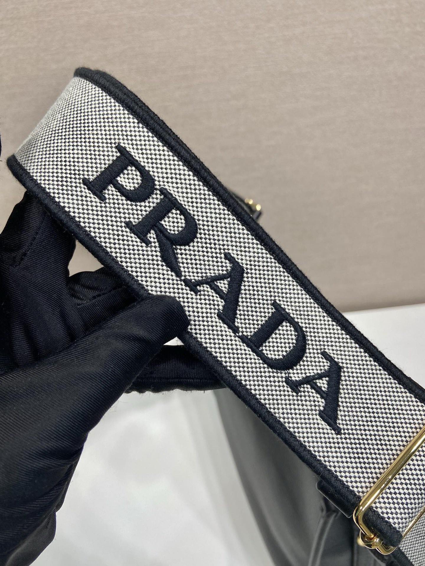 Prada Leather Shoulder Bag with Logo Strap - Modern Elegance, Stylish 7 i1756372522362 4301 0 5