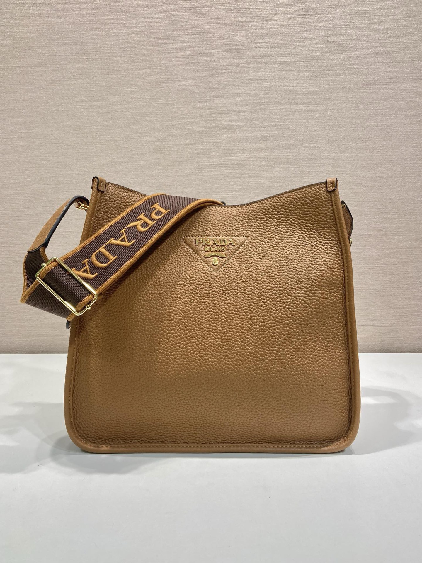 Prada Leather Mini Shoulder Bag with Logo Strap - Modern & Stylish 2 i1756372571900 7549 0 0