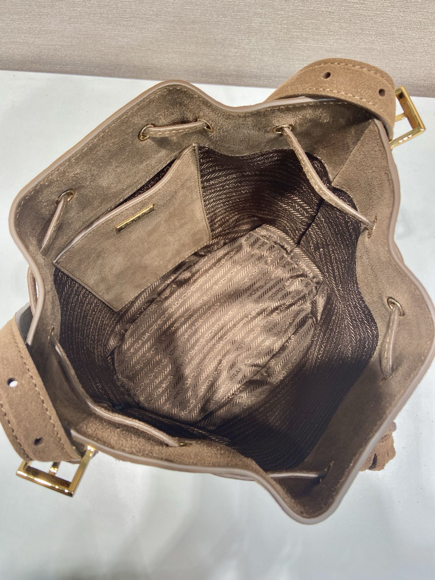 Prada Suede Bucket Bag with Tassel Drawstring Closure - Stylish & Versatile 8 i1756800122556 9980 0 7