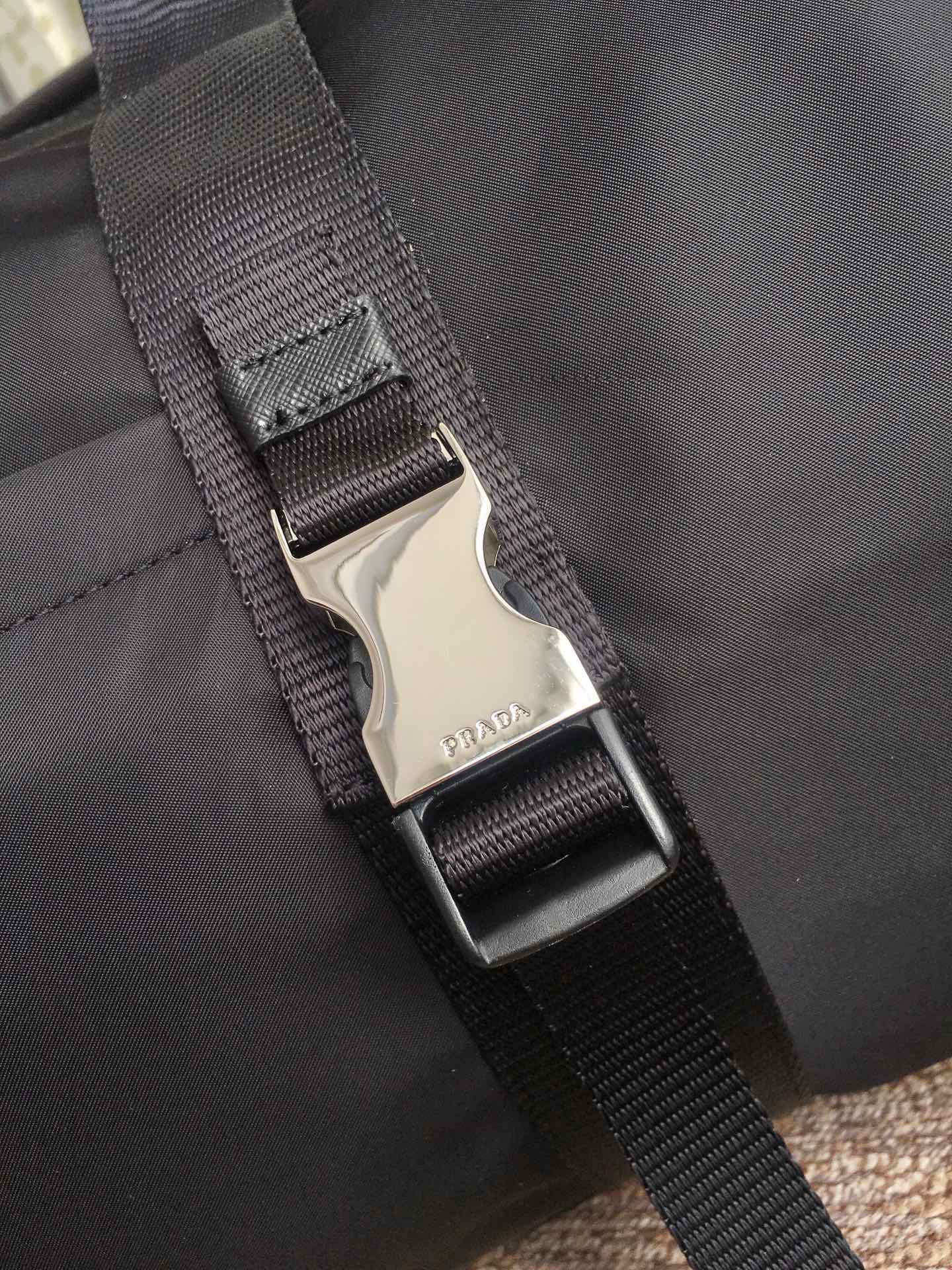 Prada Black Travel Bag with Signature Triangle Logo - Lightweight & Durable 7 i1756971918443 5889 0 5