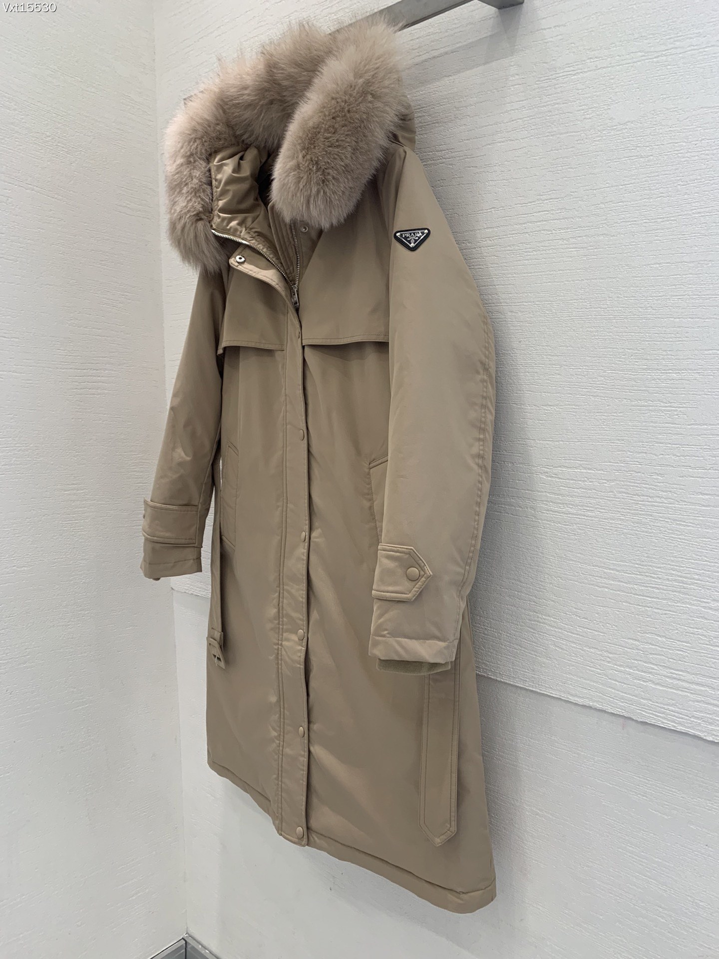 Prada 90% white goose down coat with large fox fur collar, black and almond colors, sizes 38-44.-Big cat