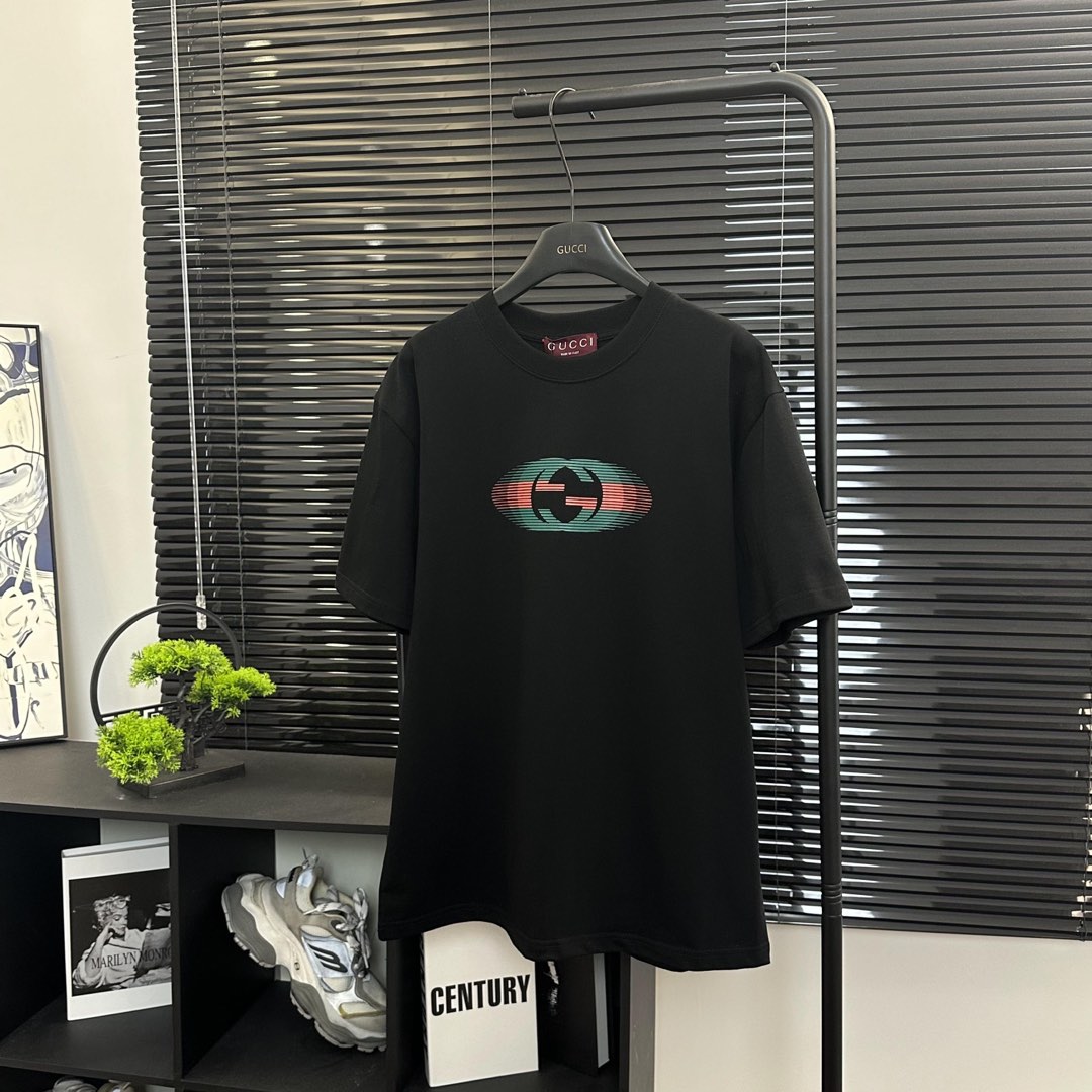 Número de modelo: G906# Camiseta de manga corta con estampado frontal y trasero de letras Gucci Phantom. Tejido: algodó…
