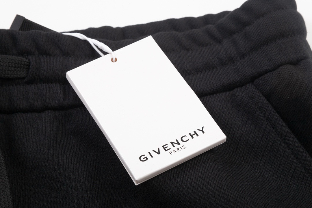 纪梵希/Givenchy 夏季 渐变休闲字母休闲五分短裤