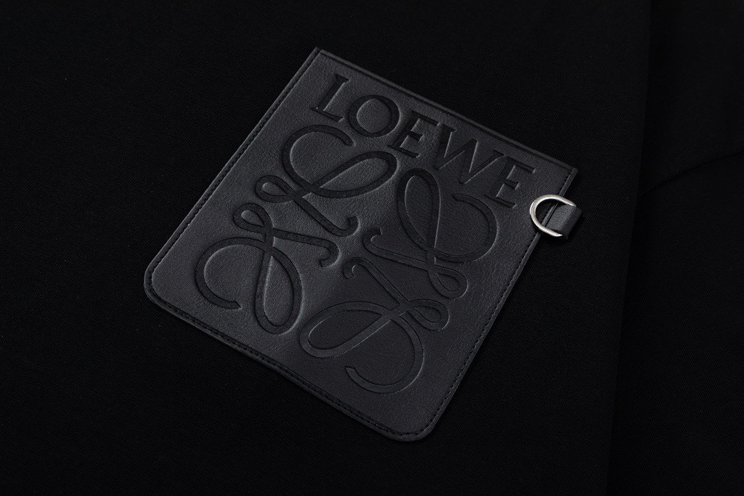 罗意威/Loewe 夏季新款皮标口袋logo圆领短袖T恤