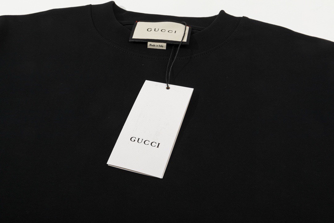 Gucci x Blcg 夏季新品 联名款前后破裂字母印花圆领短袖T恤