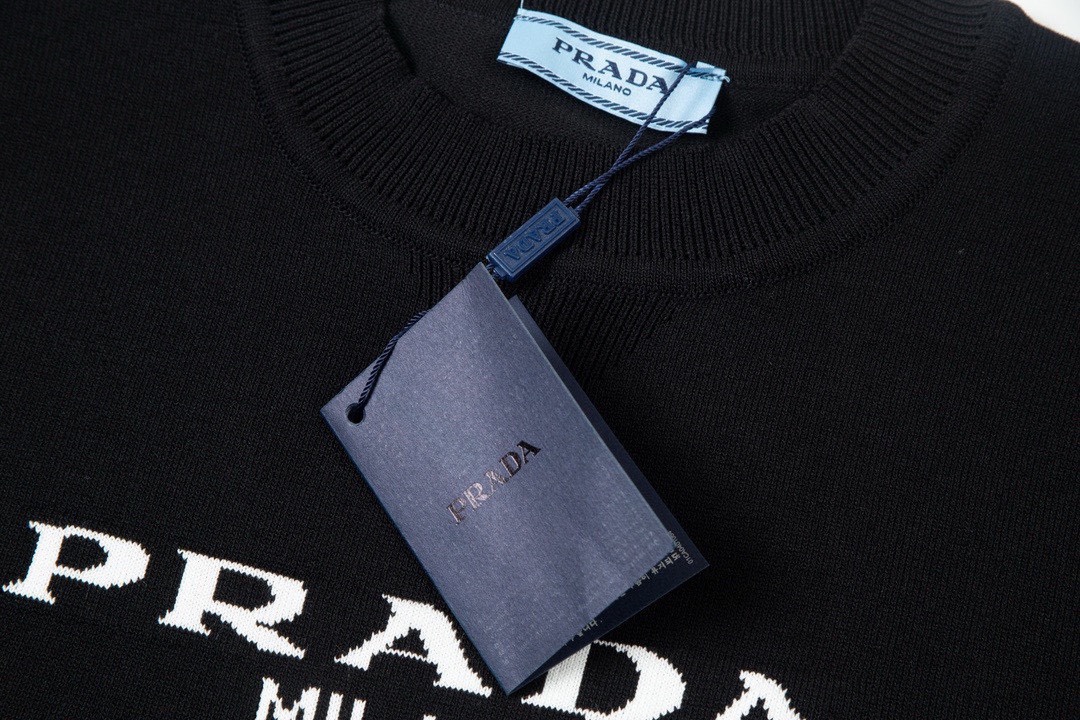 普拉达/Prada 夏季新品 经典字母logo圆领针织短袖