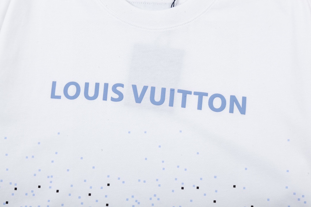 路易威登/Louis Vuitton 夏季新款，星空渐变满印圆领短袖T恤