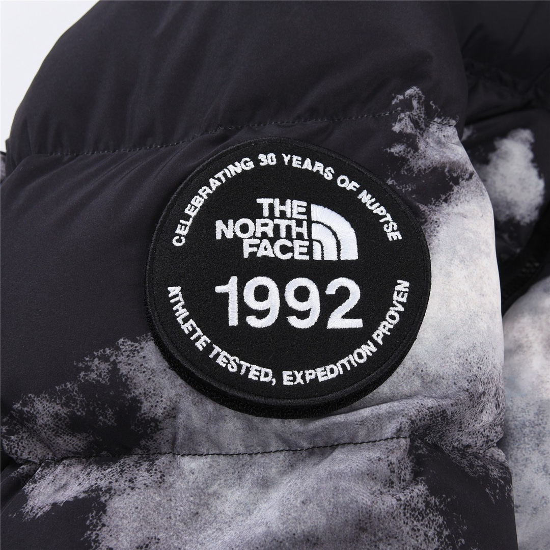 北面/The North Face 1992云朵羽绒服 刺绣采用进口田岛绣花 万针刺绣