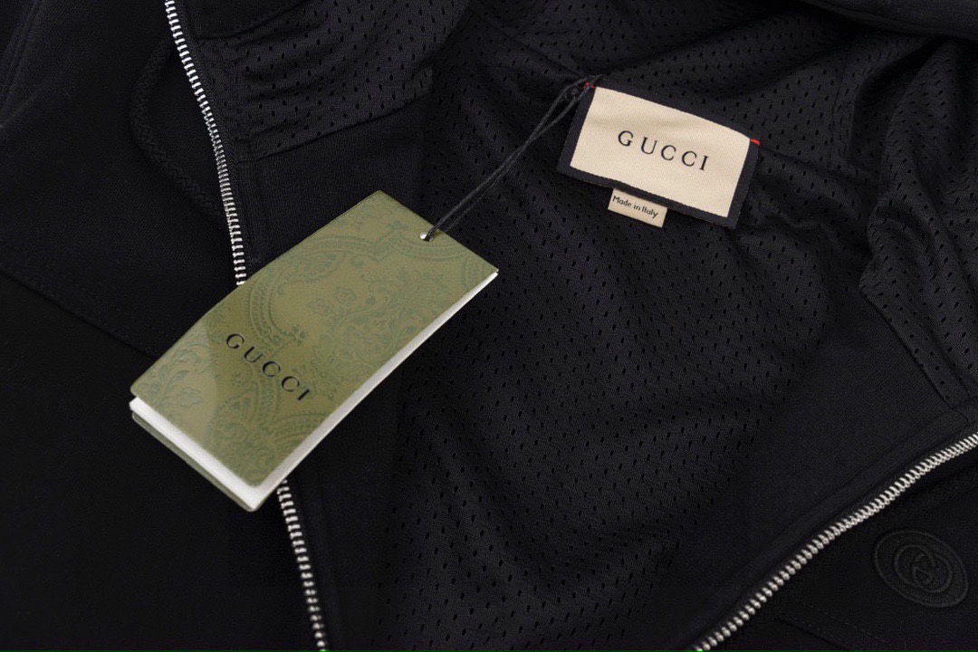 古驰/Gucci 秋冬新品 口袋饰红绿条纹织带连帽外套