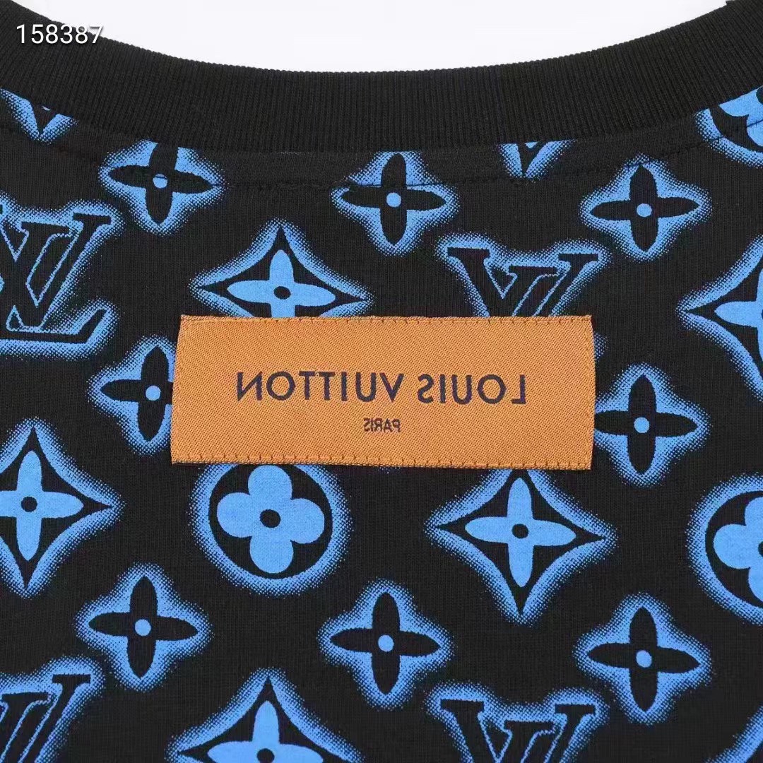 路易威登/Louis Vuitton 夏季新款 老花满印圆领短袖T恤