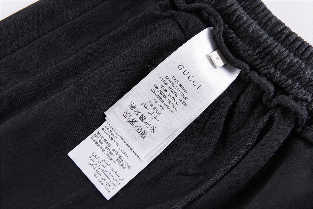古驰/Gucci 夏季新款侧边反光织带休闲短裤两侧经典品牌logo