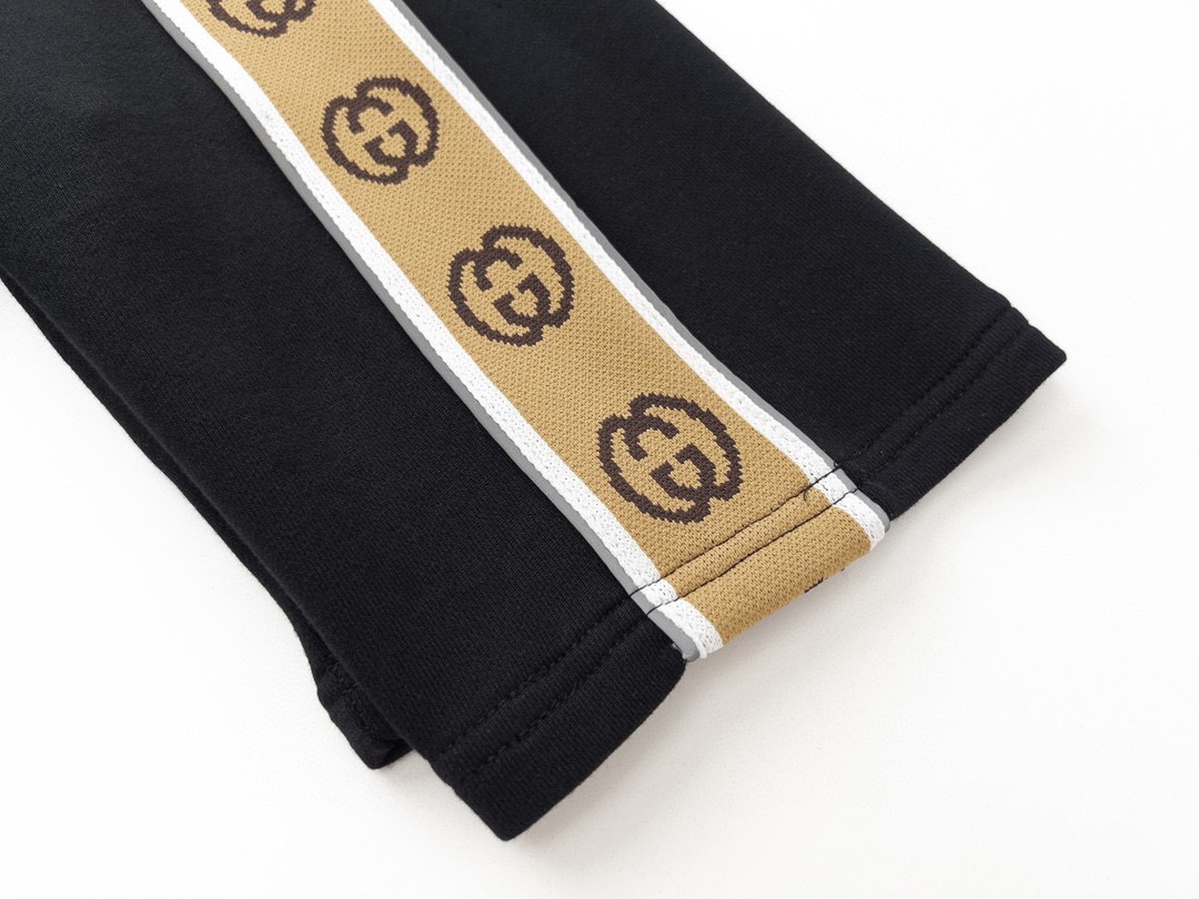 古驰/Gucci 夏季新款侧边反光织带休闲短裤两侧经典品牌logo