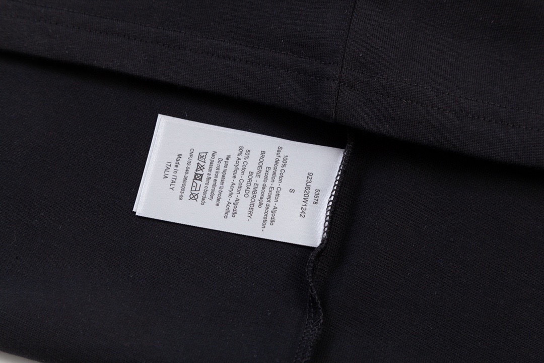 迪奥/Dior 夏季新款高端品质 经典CD字母刺绣圆领短袖T恤