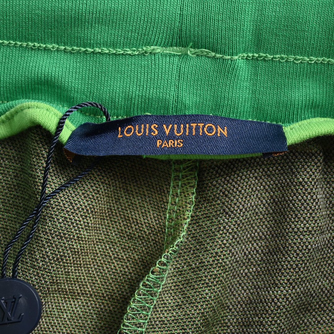 路易威登/Louis Vuitton 夏季新款 经典棋盘格休闲短裤