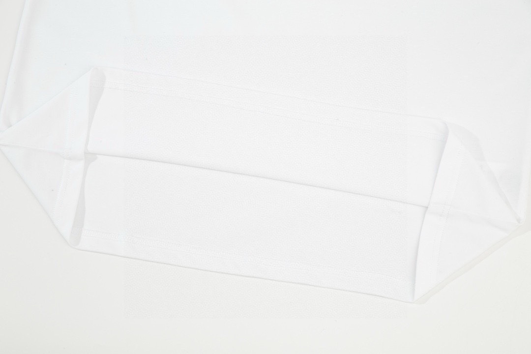 普拉达/Prada 夏季新款 拉链口袋圆领短袖T恤 黑色/白色-Chinese UA Cheap High Quatity Brand Clothes Bags handbags Sneakers wholesale wholesaler seller from China Factory suppliers Fashion Clothing Shoes best Quality Beautiful Price 普拉达/Prada 夏季新款 拉链口袋圆领短袖T恤 黑色/白色