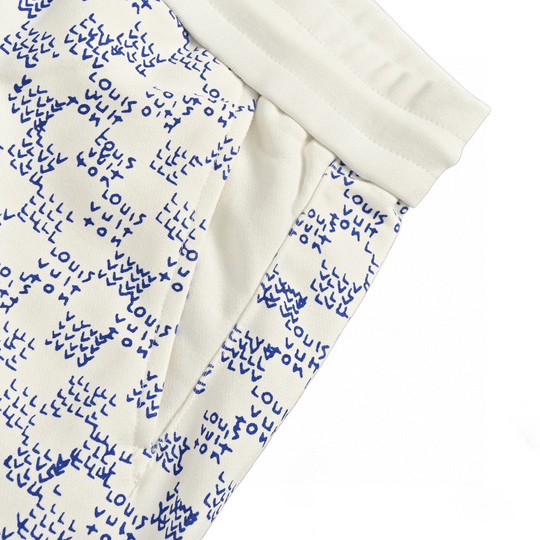 路易威登/Louis Vuitton 夏季新款 渐变小字母印花休闲短裤 黑色/白色-Chinese UA Cheap High Quatity Brand Clothes Bags handbags Sneakers wholesale wholesaler seller from China Factory suppliers Fashion Clothing Shoes best Quality Beautiful Price 路易威登/Louis Vuitton 夏季新款 渐变小字母印花休闲短裤 黑色/白色
