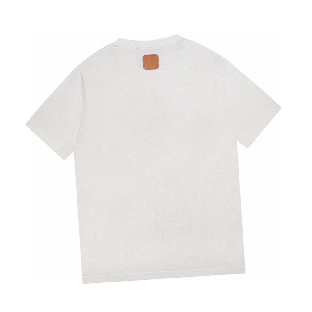 路易威登/Louis Vuitton 夏季新款 皮革贴饰针织圆领短袖-Chinese UA Cheap High Quatity Brand Clothes Bags handbags Sneakers wholesale wholesaler seller from China Factory suppliers Fashion Clothing Shoes best Quality Beautiful Price 路易威登/Louis Vuitton 夏季新款 皮革贴饰针织圆领短袖