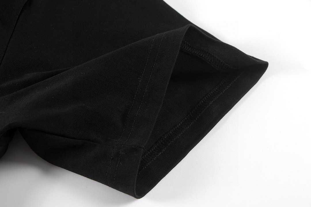 古驰/Gucci 夏季新款 简约字母流苏刺绣圆领短袖T恤 黑色