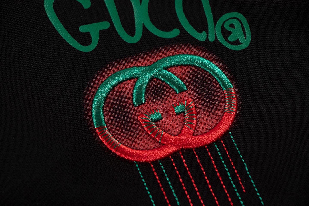 古驰/Gucci 夏季新款 简约字母流苏刺绣圆领短袖T恤 黑色