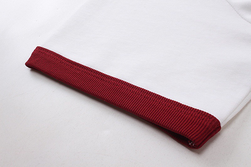 古驰/Gucci 夏季新品 经典刺绣红色领袖拼接圆领短袖T恤 白色