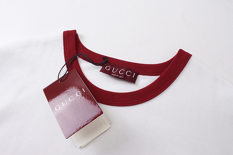 古驰/Gucci 夏季新品 经典刺绣红色领袖拼接圆领短袖T恤 白色