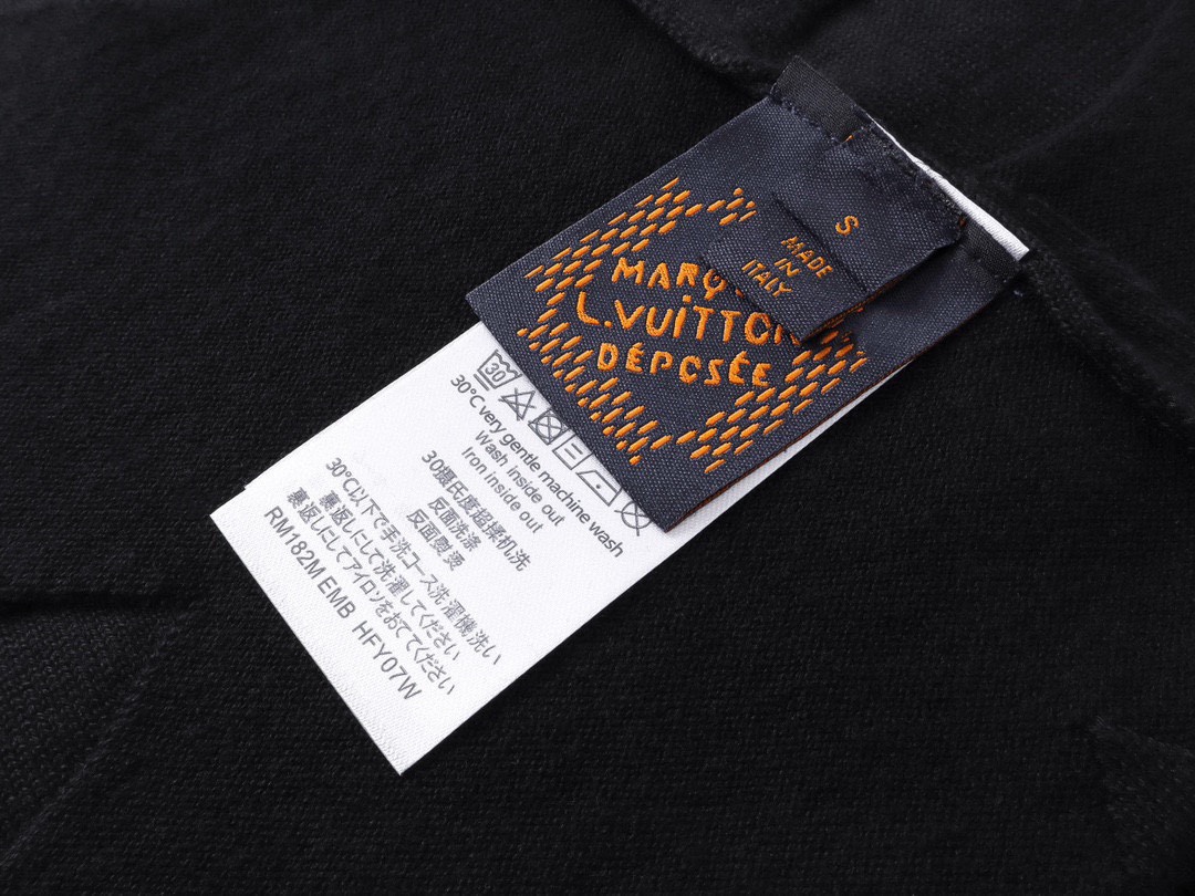 路易威登/Louis Vuitton 夏季新款 压花针织圆领短袖 黑色