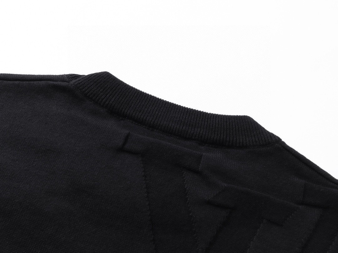 路易威登/Louis Vuitton 夏季新款 压花针织圆领短袖 黑色