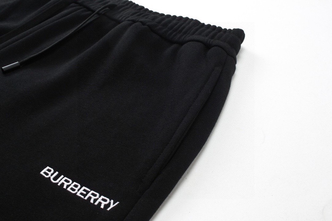 巴宝莉/Burberry 夏季新款 经典字母刺绣休闲短裤 黑色