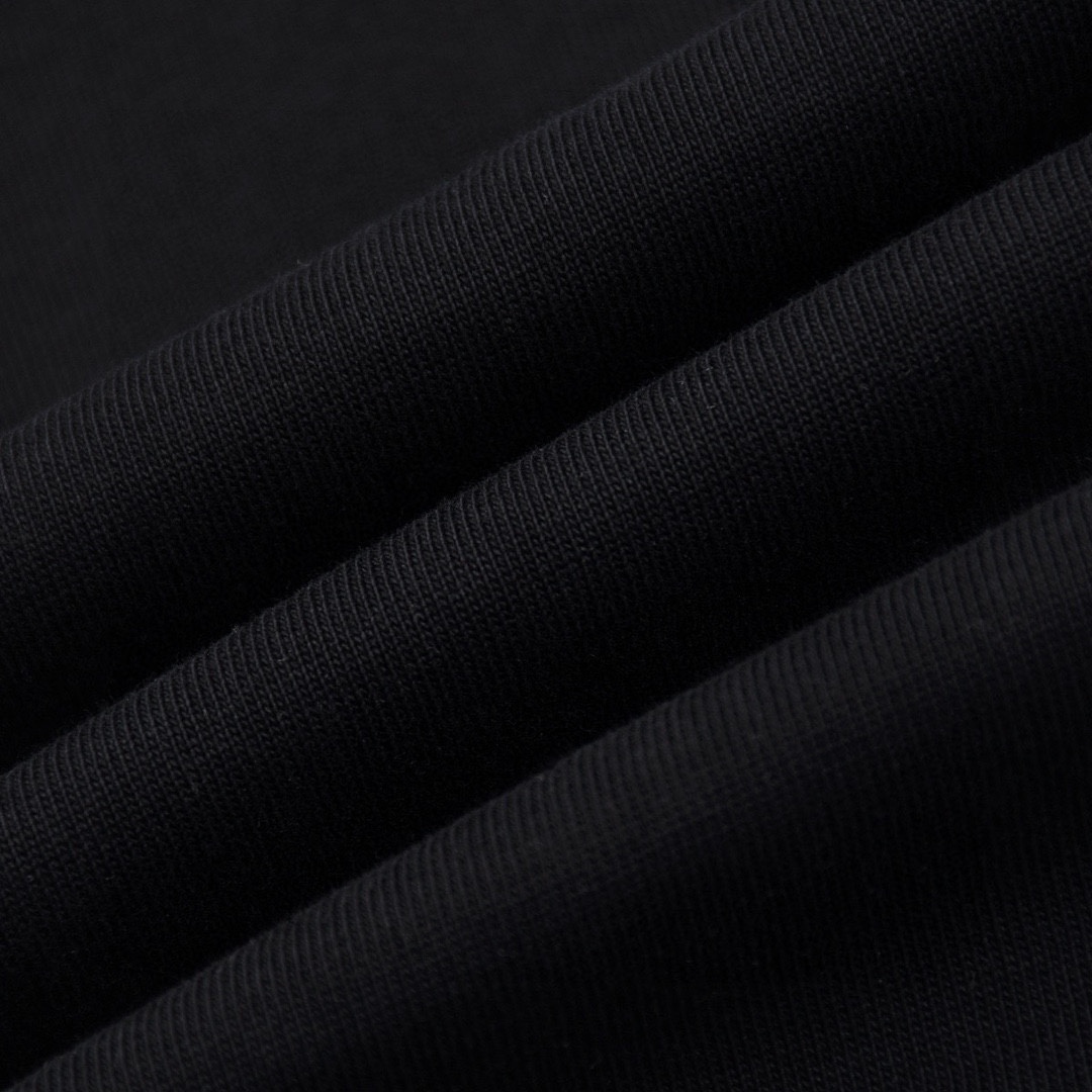 路易威登/Louis Vuitton 夏季新款 拼色苞芯字母刺绣圆领短袖T恤 黑色