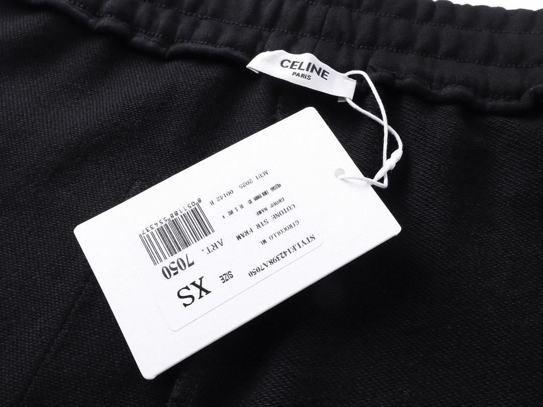 赛琳/CELINE 夏季新款 经典字母刺绣两侧条纹拼接休闲短裤 五分裤