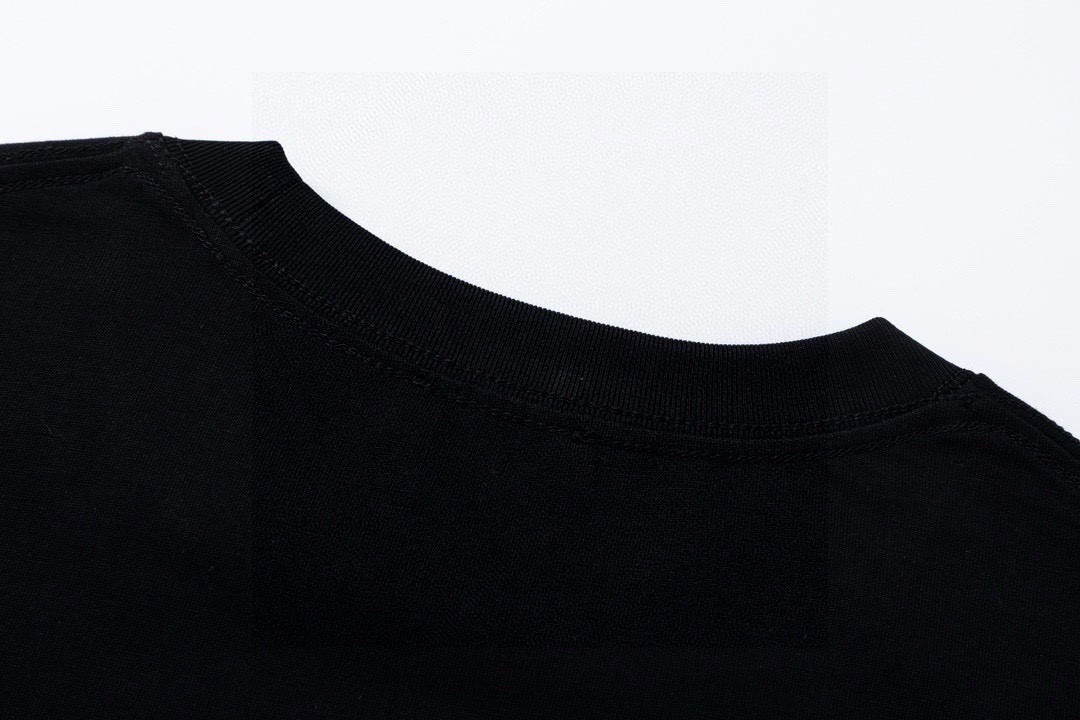 普拉达/Prada 夏季新款 经典红色胶条圆领短袖T恤 黑色/白色