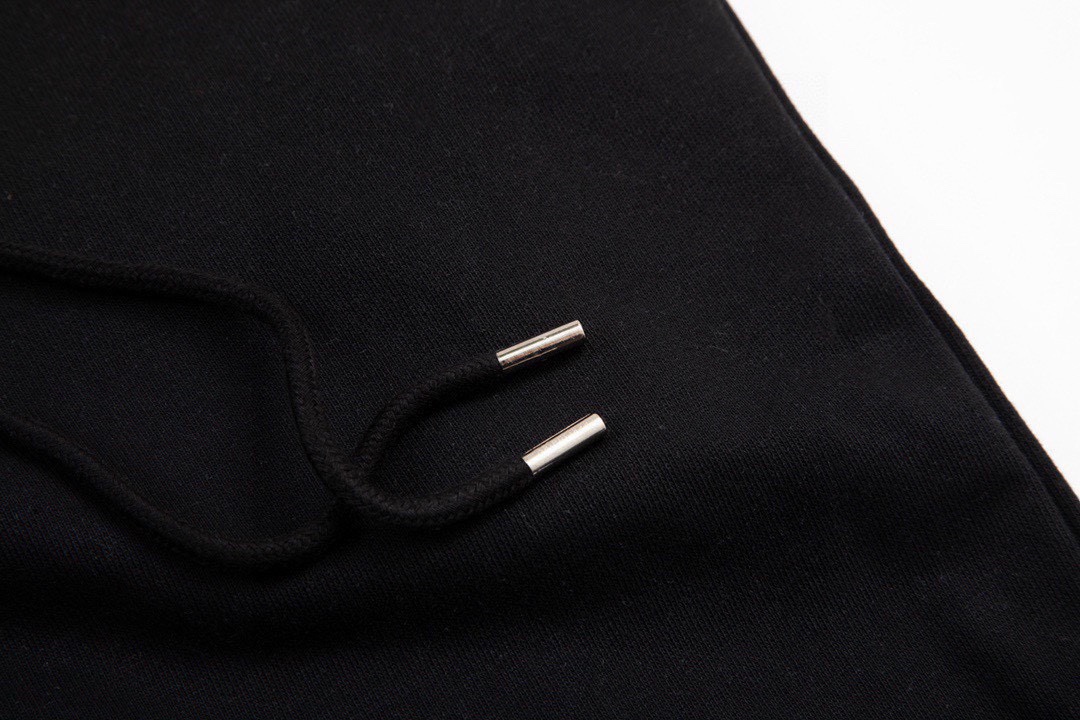 巴黎世家/Balenciaga 春夏新品 立体字母刺绣休闲短裤 五分裤 黑色